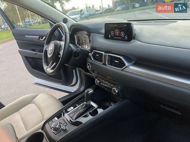 Белый Мазда СХ-5, объемом двигателя 2.49 л и пробегом 98 тыс. км за 22000 $, фото 20 на Automoto.ua