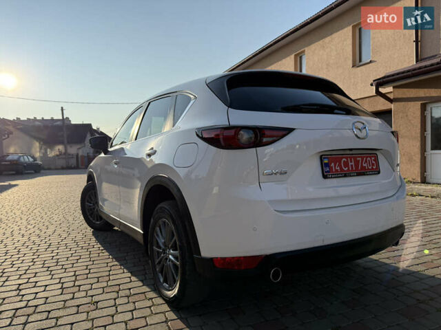 Белый Мазда СХ-5, объемом двигателя 2.2 л и пробегом 186 тыс. км за 18500 $, фото 46 на Automoto.ua