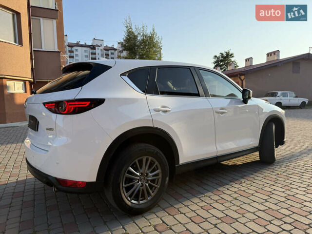 Белый Мазда СХ-5, объемом двигателя 2.2 л и пробегом 182 тыс. км за 18900 $, фото 130 на Automoto.ua