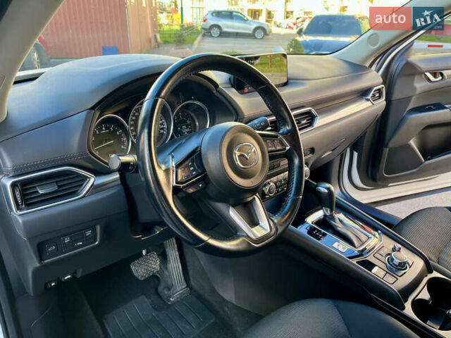 Мазда СХ-5 2018 у Вінниці на Automoto.ua Білий Мазда СХ-5, об'ємом двигуна 2 л та пробігом 52 тис. км за 21700 $, фото 13 на Automoto.ua