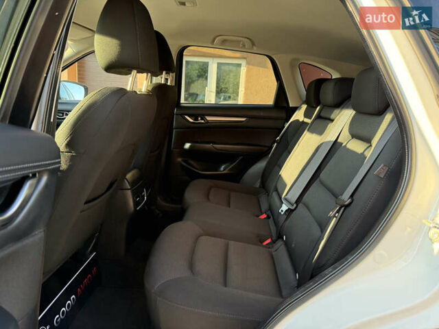 Белый Мазда СХ-5, объемом двигателя 2.2 л и пробегом 186 тыс. км за 18500 $, фото 89 на Automoto.ua