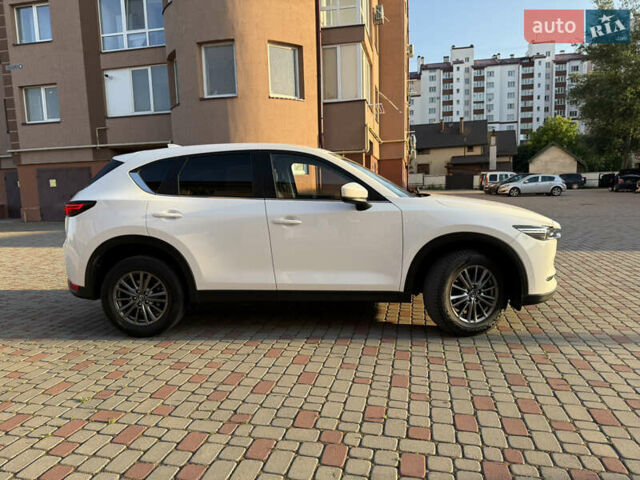 Белый Мазда СХ-5, объемом двигателя 2.2 л и пробегом 182 тыс. км за 18900 $, фото 131 на Automoto.ua