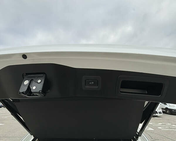 Белый Мазда СХ-5, объемом двигателя 2.5 л и пробегом 70 тыс. км за 23500 $, фото 7 на Automoto.ua