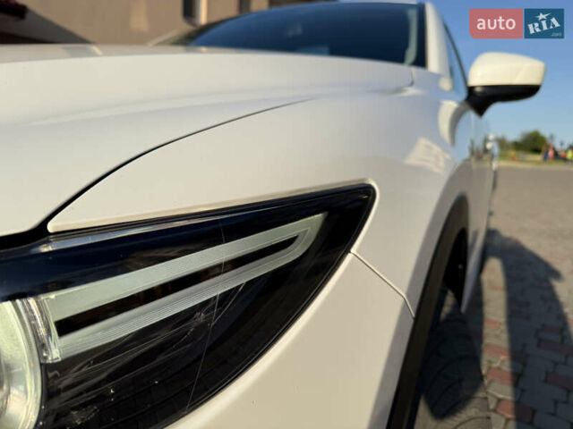 Белый Мазда СХ-5, объемом двигателя 2.2 л и пробегом 186 тыс. км за 18500 $, фото 17 на Automoto.ua