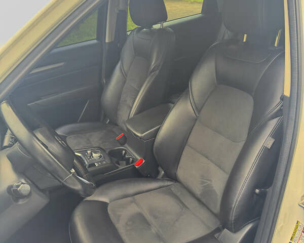Білий Мазда СХ-5, об'ємом двигуна 2.49 л та пробігом 110 тис. км за 19800 $, фото 38 на Automoto.ua