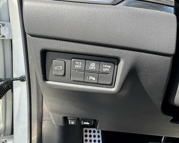 Белый Мазда СХ-5, объемом двигателя 2.2 л и пробегом 120 тыс. км за 23900 $, фото 9 на Automoto.ua