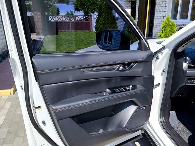 Мазда СХ-5 2018 у Кременчуге на Automoto.ua Білий Мазда СХ-5, об'ємом двигуна 2.2 л та пробігом 97 тис. км за 24900 $, фото 6 на Automoto.ua