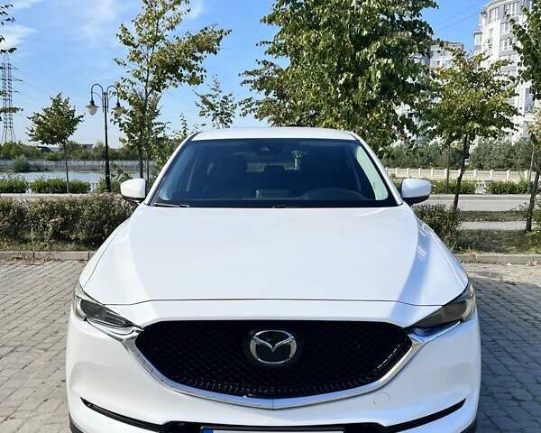 Білий Мазда СХ-5, об'ємом двигуна 2.49 л та пробігом 126 тис. км за 19500 $, фото 1 на Automoto.ua