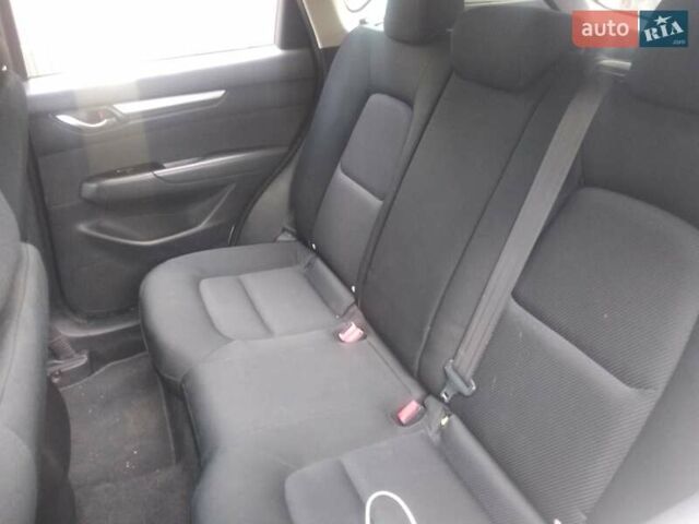 Белый Мазда СХ-5, объемом двигателя 2.49 л и пробегом 106 тыс. км за 19000 $, фото 8 на Automoto.ua