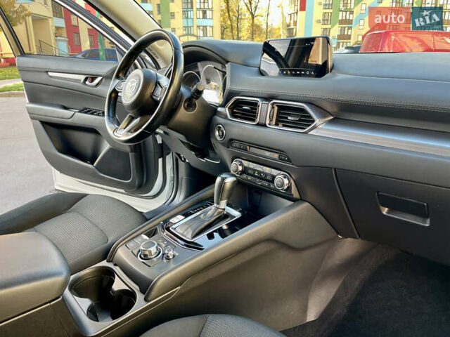 Мазда СХ-5 2018 у Вінниці на Automoto.ua Білий Мазда СХ-5, об'ємом двигуна 2 л та пробігом 52 тис. км за 21700 $, фото 14 на Automoto.ua