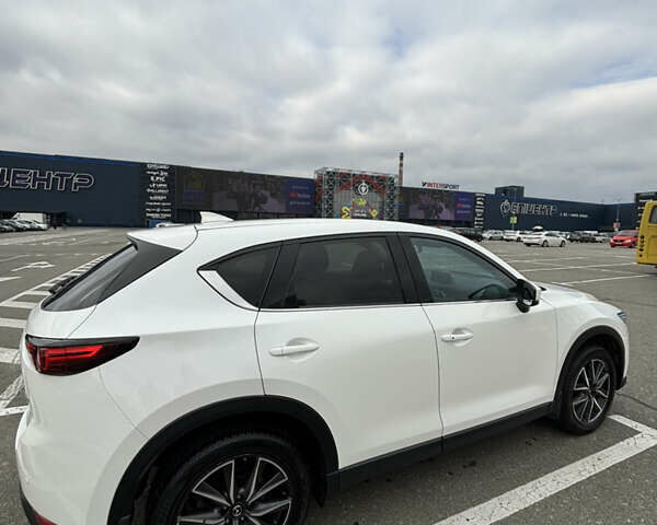 Белый Мазда СХ-5, объемом двигателя 2.5 л и пробегом 70 тыс. км за 23500 $, фото 8 на Automoto.ua