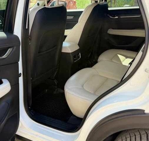 Білий Мазда СХ-5, об'ємом двигуна 2.5 л та пробігом 132 тис. км за 14500 $, фото 10 на Automoto.ua