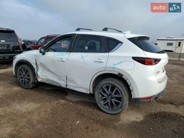 Белый Мазда СХ-5, объемом двигателя 2.49 л и пробегом 42 тыс. км за 4500 $, фото 1 на Automoto.ua