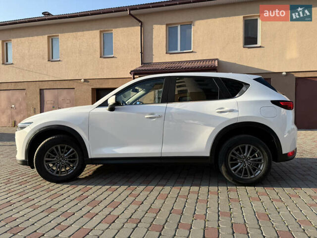 Белый Мазда СХ-5, объемом двигателя 2.2 л и пробегом 182 тыс. км за 18900 $, фото 18 на Automoto.ua