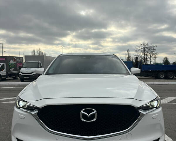 Белый Мазда СХ-5, объемом двигателя 2.5 л и пробегом 70 тыс. км за 23500 $, фото 1 на Automoto.ua