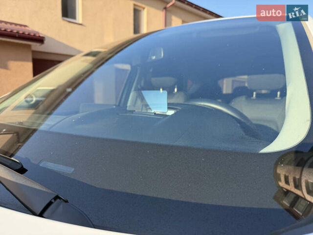 Белый Мазда СХ-5, объемом двигателя 2.2 л и пробегом 185 тыс. км за 18900 $, фото 56 на Automoto.ua