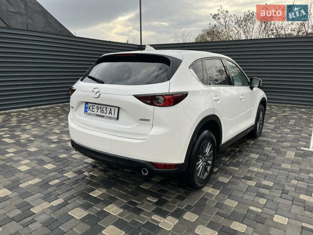 Білий Мазда СХ-5, об'ємом двигуна 2.49 л та пробігом 157 тис. км за 18600 $, фото 3 на Automoto.ua