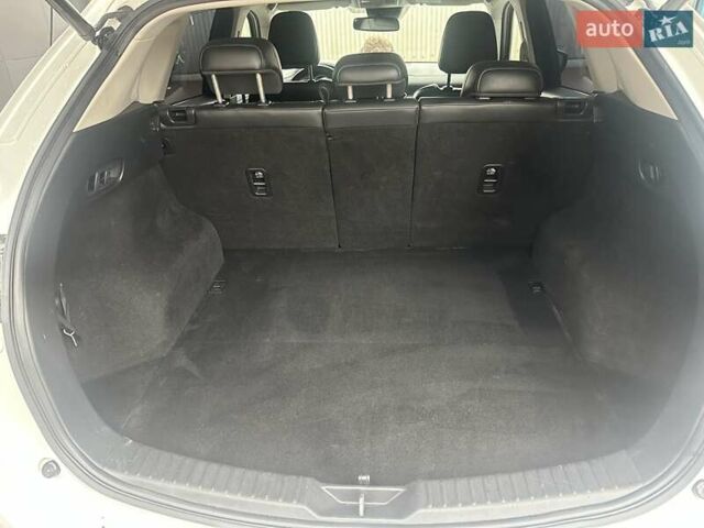 Белый Мазда СХ-5, объемом двигателя 2.19 л и пробегом 99 тыс. км за 20888 $, фото 51 на Automoto.ua