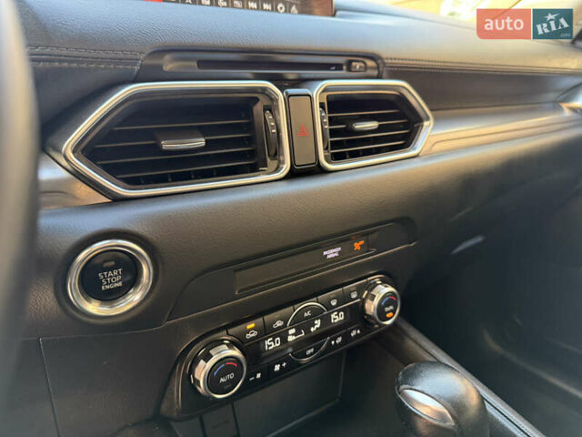 Белый Мазда СХ-5, объемом двигателя 2.2 л и пробегом 186 тыс. км за 18500 $, фото 75 на Automoto.ua