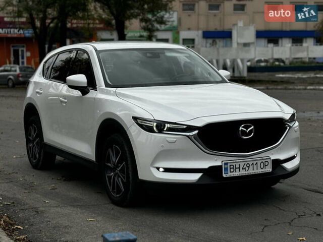 Белый Мазда СХ-5, объемом двигателя 2.19 л и пробегом 121 тыс. км за 23500 $, фото 2 на Automoto.ua