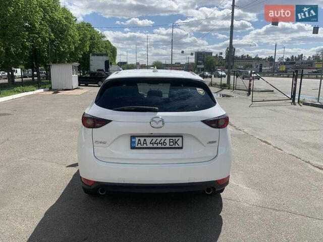 Белый Мазда СХ-5, объемом двигателя 2.49 л и пробегом 139 тыс. км за 16500 $, фото 6 на Automoto.ua