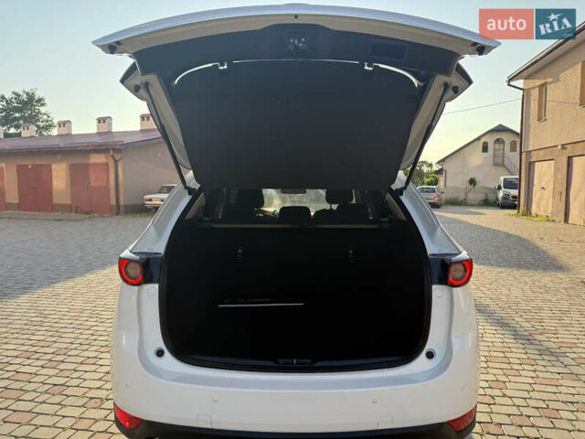 Белый Мазда СХ-5, объемом двигателя 2.2 л и пробегом 185 тыс. км за 18900 $, фото 95 на Automoto.ua