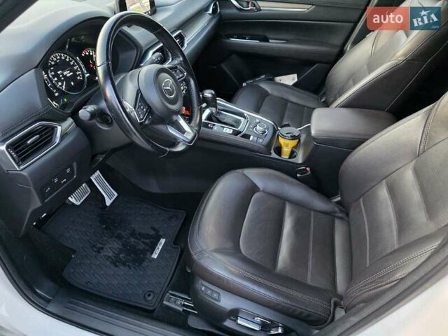 Белый Мазда СХ-5, объемом двигателя 2.49 л и пробегом 78 тыс. км за 25500 $, фото 14 на Automoto.ua