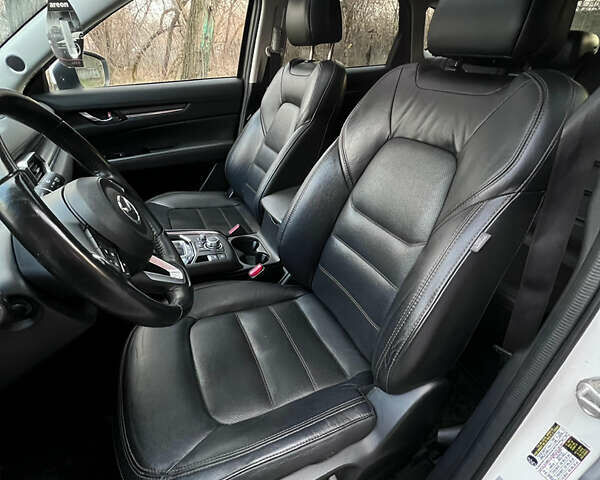 Белый Мазда СХ-5, объемом двигателя 2.49 л и пробегом 92 тыс. км за 20500 $, фото 20 на Automoto.ua