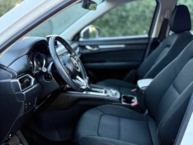 Белый Мазда СХ-5, объемом двигателя 2.5 л и пробегом 45 тыс. км за 7500 $, фото 9 на Automoto.ua