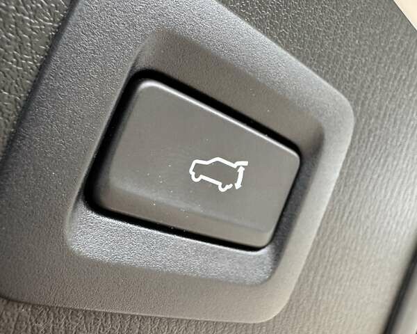 Білий Мазда СХ-5, об'ємом двигуна 2.49 л та пробігом 77 тис. км за 21000 $, фото 16 на Automoto.ua