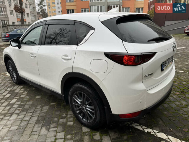 Белый Мазда СХ-5, объемом двигателя 2 л и пробегом 77 тыс. км за 23700 $, фото 4 на Automoto.ua