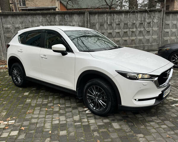 Белый Мазда СХ-5, объемом двигателя 2 л и пробегом 77 тыс. км за 23700 $, фото 8 на Automoto.ua
