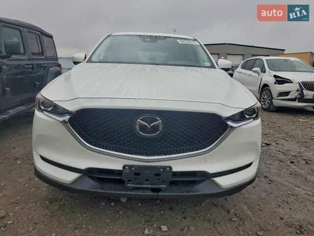 Белый Мазда СХ-5, объемом двигателя 2.49 л и пробегом 149 тыс. км за 4500 $, фото 4 на Automoto.ua