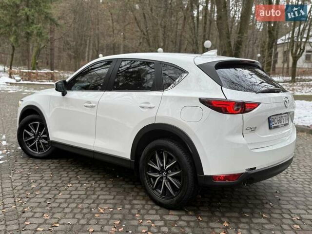 Білий Мазда СХ-5, об'ємом двигуна 2.49 л та пробігом 89 тис. км за 15800 $, фото 13 на Automoto.ua