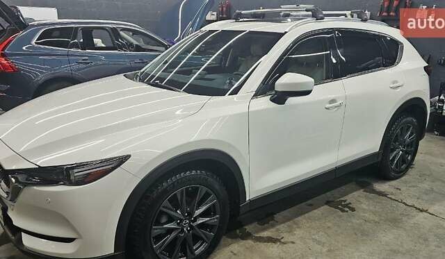 Белый Мазда СХ-5, объемом двигателя 2.49 л и пробегом 59 тыс. км за 21000 $, фото 9 на Automoto.ua