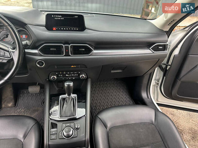Білий Мазда СХ-5, об'ємом двигуна 2.5 л та пробігом 158 тис. км за 17700 $, фото 21 на Automoto.ua