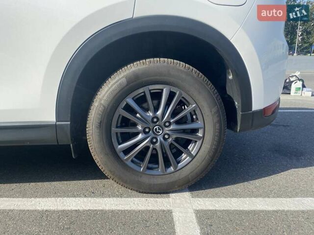 Білий Мазда СХ-5, об'ємом двигуна 2.49 л та пробігом 65 тис. км за 20500 $, фото 18 на Automoto.ua