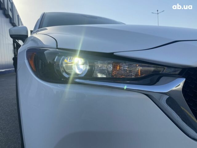 Білий Мазда СХ-5, об'ємом двигуна 0 л та пробігом 65 тис. км за 22700 $, фото 2 на Automoto.ua