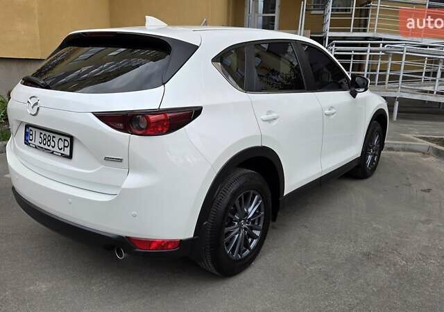 Білий Мазда СХ-5, об'ємом двигуна 2 л та пробігом 38 тис. км за 23850 $, фото 2 на Automoto.ua