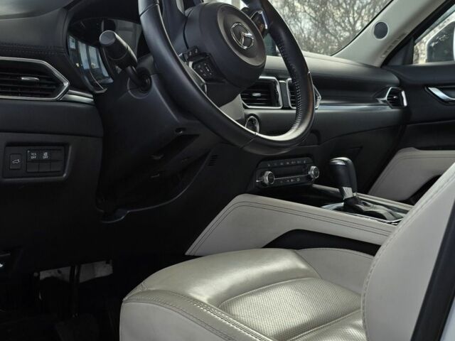 Білий Мазда СХ-5, об'ємом двигуна 2.5 л та пробігом 42 тис. км за 20000 $, фото 22 на Automoto.ua