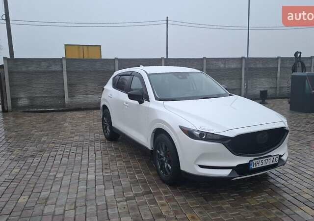 Белый Мазда СХ-5, объемом двигателя 2.49 л и пробегом 94 тыс. км за 19200 $, фото 5 на Automoto.ua