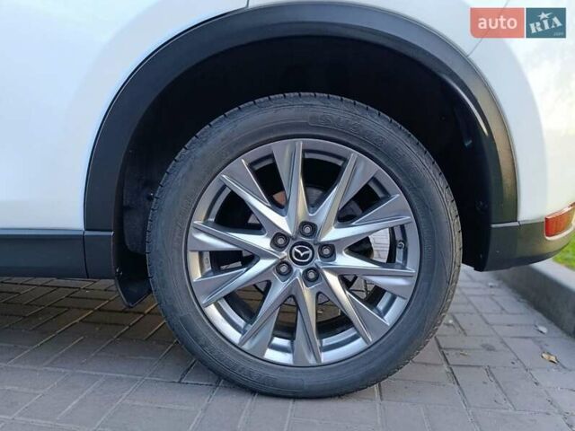 Білий Мазда СХ-5, об'ємом двигуна 2.49 л та пробігом 119 тис. км за 26000 $, фото 9 на Automoto.ua