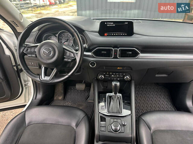 Білий Мазда СХ-5, об'ємом двигуна 2.5 л та пробігом 158 тис. км за 17700 $, фото 20 на Automoto.ua