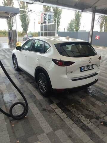 Белый Мазда СХ-5, объемом двигателя 2.49 л и пробегом 79 тыс. км за 20999 $, фото 9 на Automoto.ua