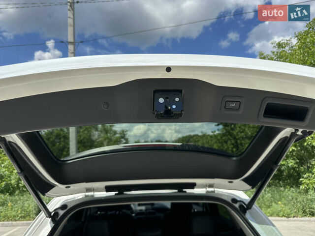 Белый Мазда СХ-5, объемом двигателя 2.5 л и пробегом 79 тыс. км за 21500 $, фото 15 на Automoto.ua