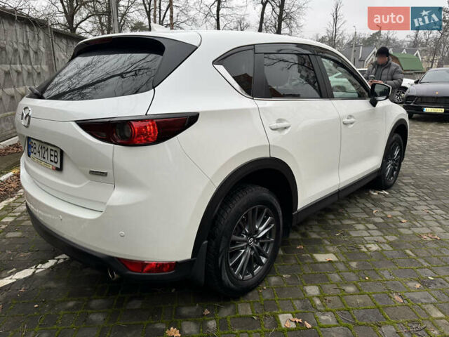 Белый Мазда СХ-5, объемом двигателя 2 л и пробегом 77 тыс. км за 23700 $, фото 6 на Automoto.ua