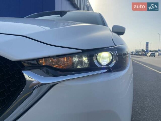 Білий Мазда СХ-5, об'ємом двигуна 2.49 л та пробігом 65 тис. км за 23200 $, фото 93 на Automoto.ua
