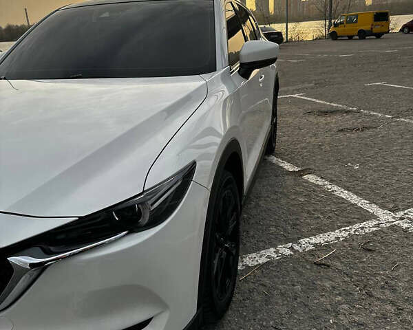 Белый Мазда СХ-5, объемом двигателя 2.49 л и пробегом 75 тыс. км за 23000 $, фото 1 на Automoto.ua