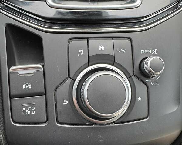 Білий Мазда СХ-5, об'ємом двигуна 2.49 л та пробігом 77 тис. км за 21000 $, фото 31 на Automoto.ua