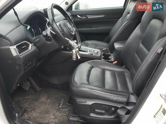 Белый Мазда СХ-5, объемом двигателя 2.49 л и пробегом 52 тыс. км за 4500 $, фото 6 на Automoto.ua